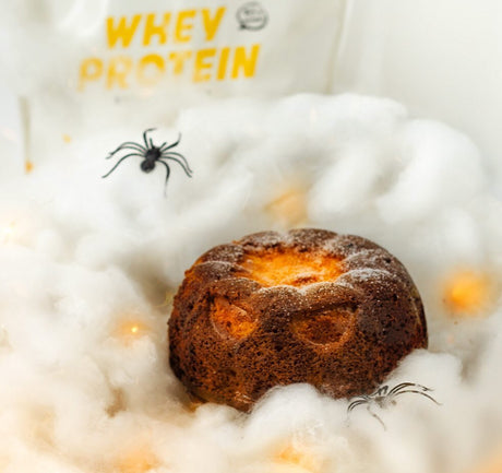 Bolo de iogurte proteico para o Halloween 